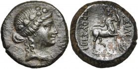 ROYAUME DE BITHYNIE, Prusias II (180-149), AE bronze. D/ T. de Dionysos à d., cour. de lierre. R/ ΒΑΣΙΛΕΩΣ/ ΠPOYΣIOY Le Centaure Chiron à d., jouant d...