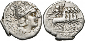 L. Antestius Gragulus, AR denier, 136 av. J.-C., Rome. D/ GRAG T. casquée de Roma à d. Sous le menton, . R/ L·S/ ROMA Jupiter conduisant un quadrige...