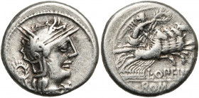 L. Opimius, AR denier, 131 av. J.-C., Rome. D/ T. casquée de Roma à d. Derrière, couronne. Sous le menton, . R/ Victoire menant un quadrige au galop ...