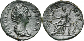 FAUSTINE l''Ancienne divinisée, femme d''Antonin le Pieux, AE sesterce, après 141, Rome. D/ DIVA FAV-STINA B. dr. à d. R/ AETER-NITAS/ S-C Aeternitas ...