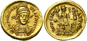 HONORIUS (393-423), AV solidus, 408-420, Constantinople. Off. I. D/ DN HONORI-VS PF AVG B. casqué, cuir. de f., ten. une lance et un bouclier. R/ CONC...