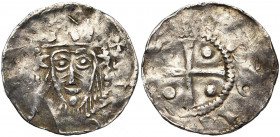 NEDERLAND, DEVENTER, keizerlijke munt, Koenraad II (1027-1039), AR denier. Vz/ Gekroond hoofd v.v., met baard. Kz/ [+ DAVE]NTR Kruis met vier punten i...