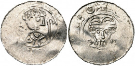 NEDERLAND, GRONINGEN, Willem van Pont, bisschop van Utrecht (1054-1076), AR denarius, Groningen. Met koning Hendrik III (1036-1056) of Hendrik IV (105...