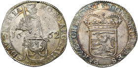 NEDERLAND, DEVENTER, Stad, AR zilveren dukaat, 1662. Muntmeesterteken: negerhoofd. Vz/ Staande ridder naar r. met zwaard en stadswapen. Kz/ Gekroond G...