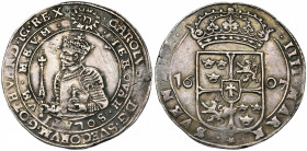 SUEDE, Karl IX, roi (1604-1611), AR 4 mark, 1607, Stockholm. 2e type. D/ B. cuir du roi à g., en cuirasse, ten. un sceptre et un gl. cr., sous le nom ...