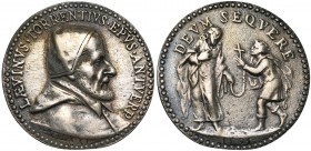 PAYS-BAS MERIDIONAUX, AR médaille, 1595, Jonghelinck (?). Laevinus Torrentius, évêque d''Anvers (1525-1595). D/ LAEVINVS TORRENTIVS EPVS ANTVERP B. à ...