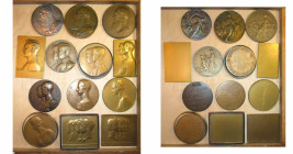 BELGIQUE, lot de 13 médailles de Devreese, famille royale: 1905, 75e anniversaire de l''indépendance (AR et AE); 1907, Bruges port de mer; 1910, Alber...