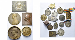 lot de 19 médailles et médaillettes, dont: Belgique, 1908, Charles Graux; 1953, Albert Feron; Roumanie, 1920, Trandafir Djuvara; Pays-Bas, 1913, Confé...