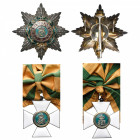 LUXEMBOURG, Ordre de la Couronne de chêne, ensemble de grand-croix: plaque en argent (89 mm), bijou de commandeur en vermeil (57 mm) et écharpe. Dans ...