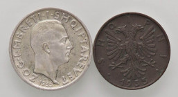 ESTERE - ALBANIA - Zogu I (1925-1939) - Franco 1935 Kr. 16 AG Colpetto - Assieme a 2 qindar 1935 - Lotto di 2 monete
SPL

Colpetto - Assieme a 2 qi...