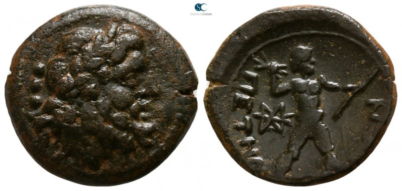 Bruttium. Petelia circa 216-89 BC.
Bronze Æ

17mm., 2,73g.

Laureate head o...