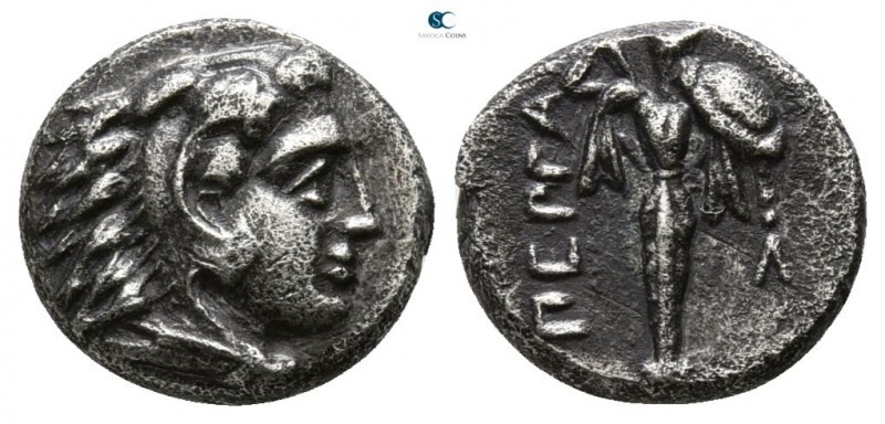 Mysia. Pergamon circa 310-282 BC.
Diobol AR

9mm., 1,37g.

Head of Herakles...