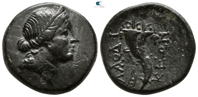 Phrygia. Laodikeia ad Lycum circa 133-67 BC.
Bronze Æ

18mm., 6,18g.

Diade...