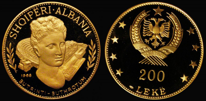Albania 200 Leke 1968 Buthrotum Ruins KM#55.1 Gold Proof, an impressive 46mm dia...
