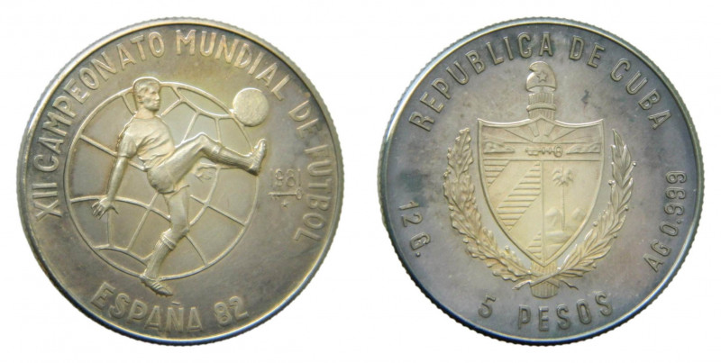 CUBA. 1981. 5 pesos. (KM#77). Ar. XII Campeonato Mundial de Fútbol. 
proof