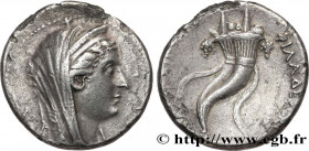 EGYPT - LAGID OR PTOLEMAIC KINGDOM - PTOLEMY II PHILADELPHUS
Type : Décadrachme  
Date : c. 253-246 AC. 
Mint name / Town : Alexandrie 
Metal : silver...