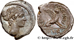 CARISIA
Type : Denier 
Date : 46 AC. 
Mint name / Town : Rome 
Metal : silver 
Millesimal fineness : 950  ‰
Diameter : 18,5  mm
Orientation dies : 7  ...