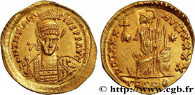 THEODOSIUS II
Type : Solidus  
Date : 430-440 
Mint name / Town : Thessalonique 
Metal : gold 
Diameter : 20  mm
Orientation dies : 6  h.
Weight : 4,4...