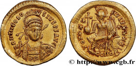 THEODOSIUS II
Type : Solidus 
Date : 431-432 
Mint name / Town : Constantinople 
Metal : gold 
Diameter : 20,5  mm
Orientation dies : 7  h.
Weight : 4...