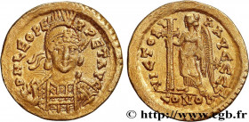 LEO I
Type : Solidus 
Date : 457-462 
Mint name / Town : Constantinople 
Metal : gold 
Diameter : 20,5  mm
Orientation dies : 6  h.
Weight : 4,44  g.
...