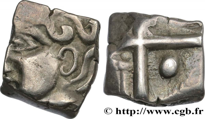GALLIA - SOUTH WESTERN GAUL - PETROCORES / NITIOBROGES, Unspecified
Type : Drach...