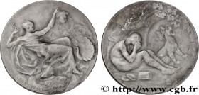 III REPUBLIC
Type : Médaille, Junon et Psyché 
Date : 1900 
Quantity minted : 291 
Metal : silver plated bronze 
Diameter : 47,5  mm
Weight : 37,57  g...