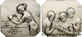 III REPUBLIC
Type : Plaquette, Société des amis de la médaille française 
Date : n.d. 
Metal : silver plated bronze 
Diameter : 67,5  mm
Engraver : Al...