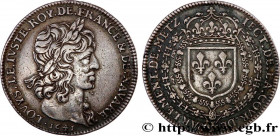 LORRAINE - CITY OF METZ
Type : PARLEMENT DE METZ 
Date : 1641 
Metal : silver 
Diameter : 28,5  mm
Orientation dies : 12  h.
Weight : 7,43  g.
Edge : ...