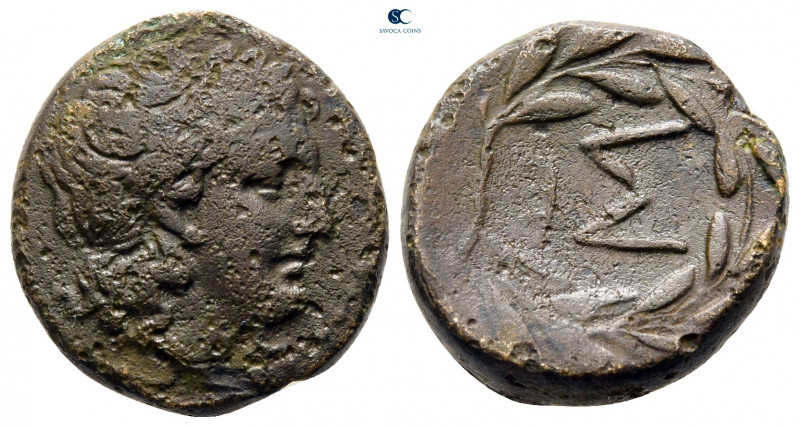 Sikyonia. Sikyon circa 345-325 BC. 
Bronze Æ

18 mm, 6,51 g



very fine