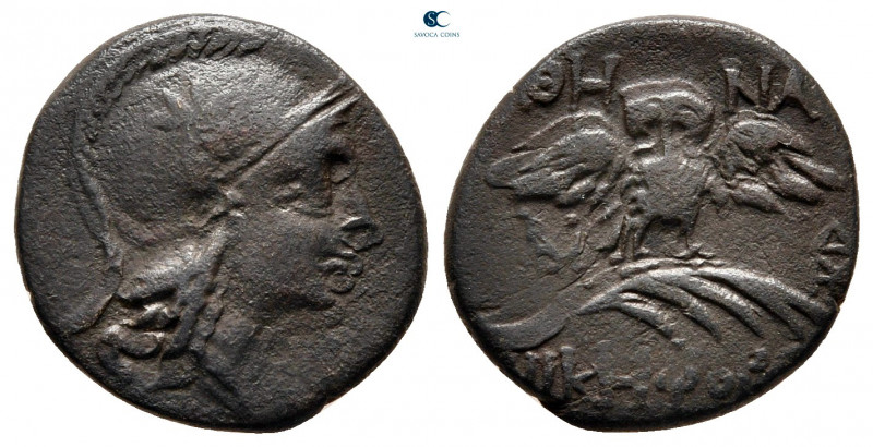 Mysia. Pergamon circa 200-133 BC. 
Bronze Æ

15 mm, 2,41 g



very fine