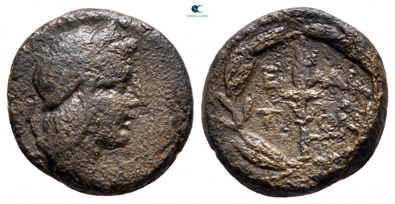 Aiolis. Elaia circa 200-0 BC. 
Bronze Æ

13 mm, 3,03 g



very fine