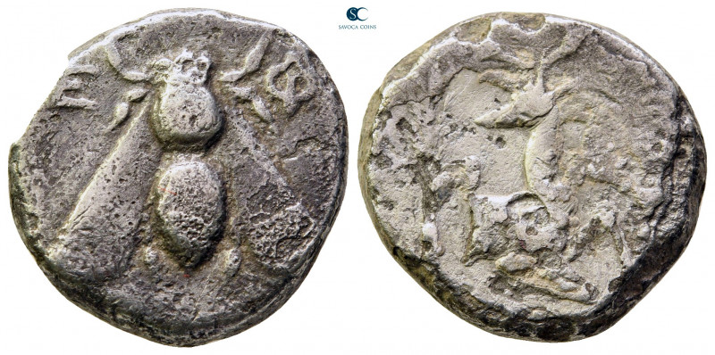 Ionia. Ephesos circa 400-300 BC. 
Tetradrachm AR

21 mm, 13,83 g



nearl...