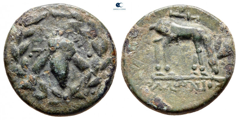 Ionia. Ephesos circa 190-150 BC. 
Bronze Æ

17 mm, 3,41 g



very fine