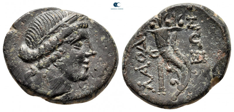 Phrygia. Laodikeia ad Lycum circa 133-67 BC. 
Bronze Æ

22 mm, 6,11 g



...