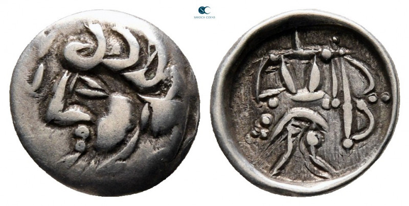 Central Asian. Sogdiana circa AD 400-500. 
Obol AR

10 mm, 0,39 g



near...