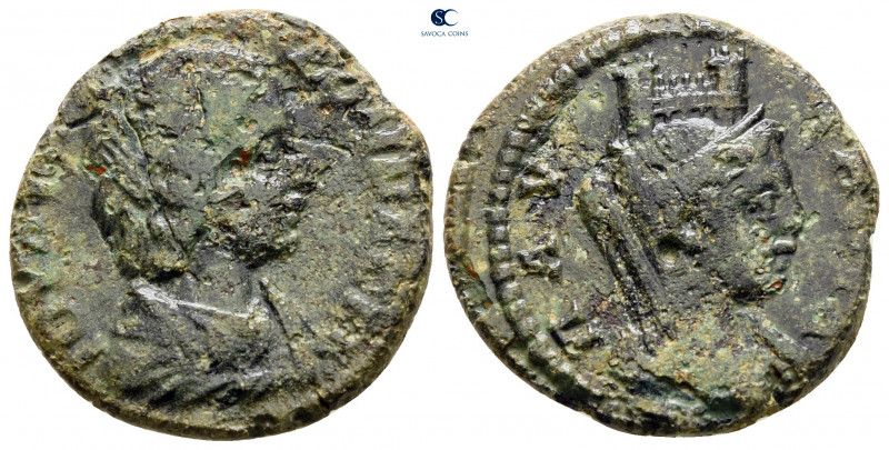 Thrace. Pautalia. Julia Domna. Augusta AD 193-217. 
Bronze Æ

22 mm, 5,48 g
...