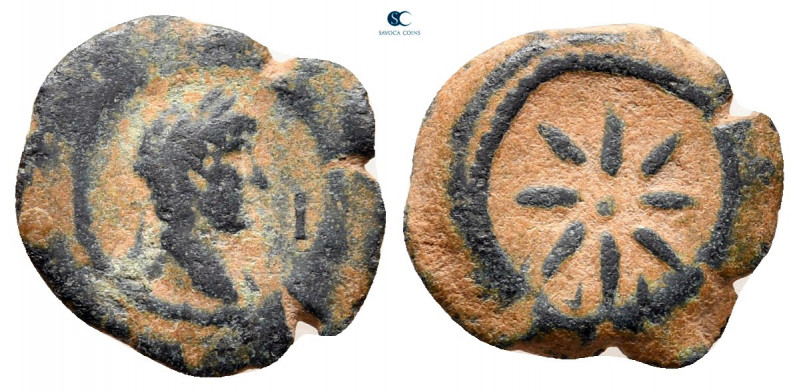 Egypt. Alexandria. Hadrian AD 117-138. 
Dichalkon Æ

13 mm, 1,24 g



nea...