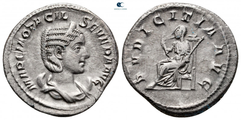 Otacilia Severa AD 244-249. Rome
Antoninianus AR

23 mm, 3,72 g



very f...