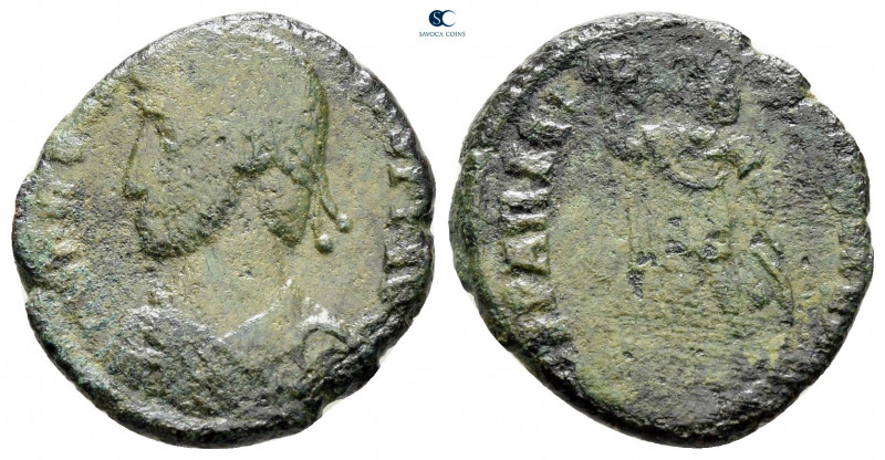 Procopius AD 365-366. 
Follis Æ

18 mm, 3,23 g



fine