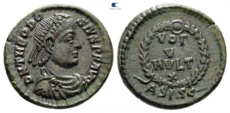 Theodosius I AD 379-395. Siscia
Follis Æ

16 mm, 1,69 g



good very fine...