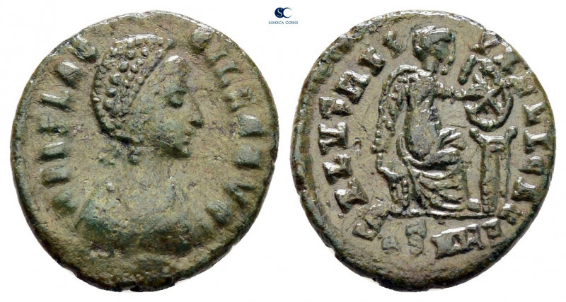 Aelia Flacilla AD 383-386. Heraclea
Follis Æ

14 mm, 1,31 g



nearly ver...