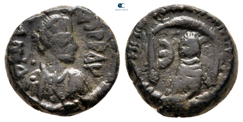 Justin I AD 518-527. Antioch
Pentanummium Æ

11 mm, 2,56 g



very fine