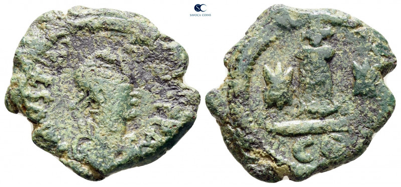 Justin I AD 518-527. Constantinople
Decanummium Æ

21 mm, 5,06 g



fine