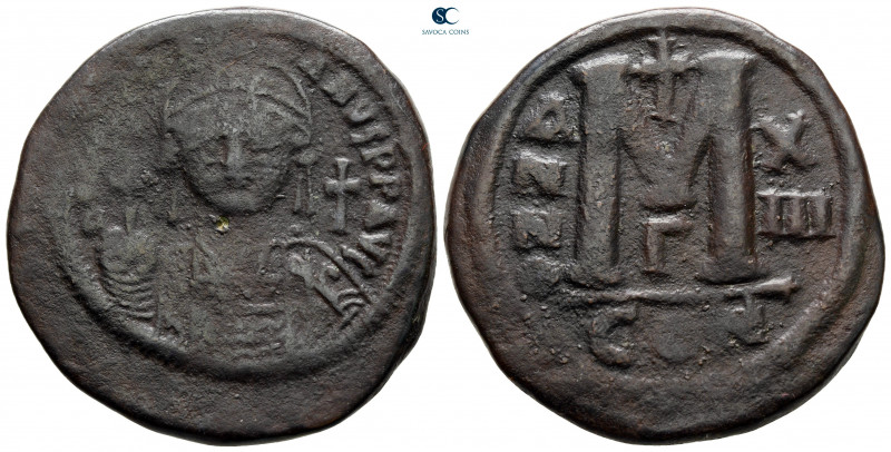 Justinian I AD 527-565. Constantinople
Follis or 40 Nummi Æ

37 mm, 20,01 g
...
