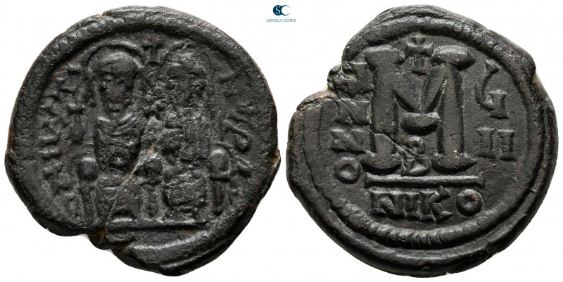 Justin II and Sophia AD 565-578. Nikomedia
Follis or 40 Nummi Æ

30 mm, 15,46...