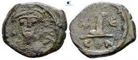 Tiberius II Constantine AD 578-582. Constantinople. Decanummium Æ