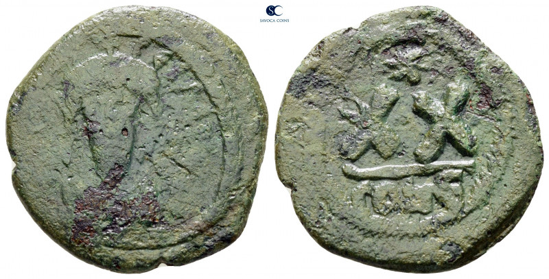 Phocas AD 602-610. Constantinople
Half Follis or 20 Nummi Æ

24 mm, 5,44 g
...