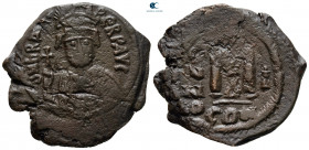 Heraclius AD 610-641. Constantinople. Follis or 40 Nummi Æ