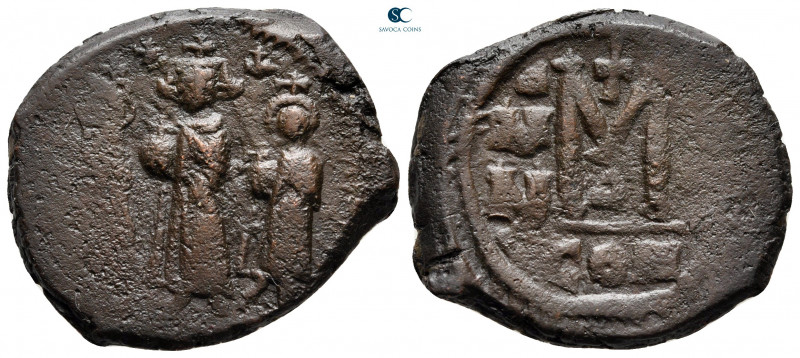 Heraclius, with Martina and Heraclius Constantine AD 610-641. Constantinople
Fo...
