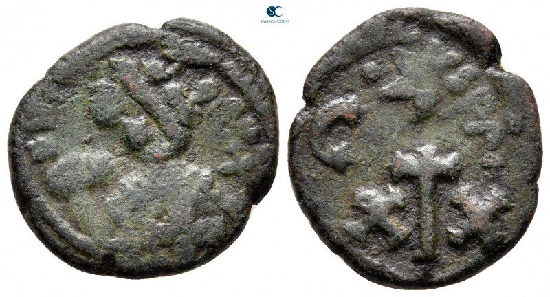 Constans II AD 641-668. Catania
Half Follis or 20 Nummi Æ

20 mm, 4,42 g

...